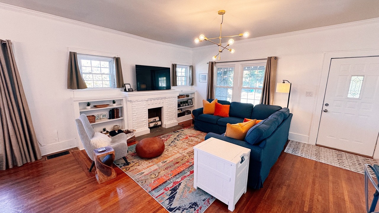 Photo of Livingroom in Downtown Tulsa