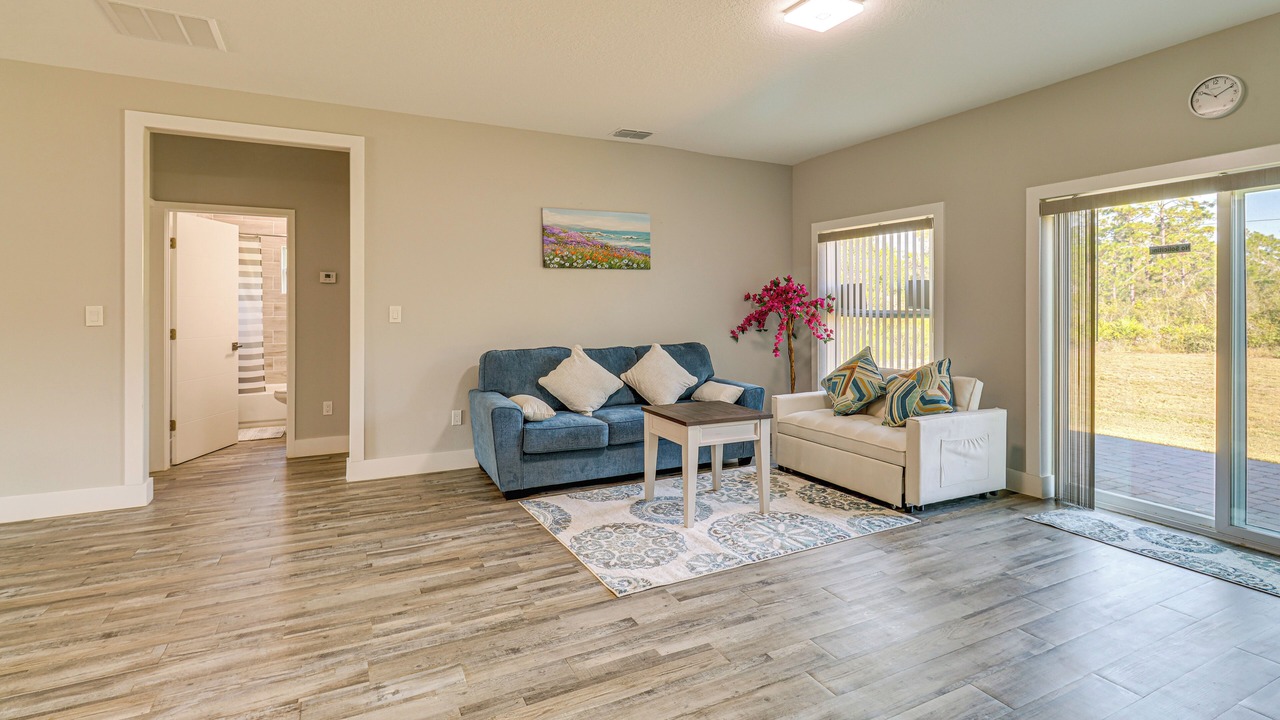 Photo of Bedroom in Indian Lake Estates