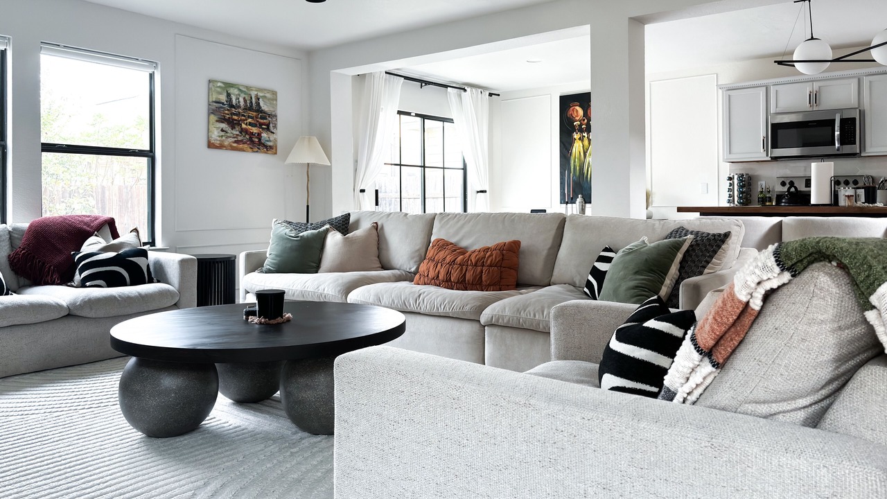 Photo of Livingroom in Berdoll Farms