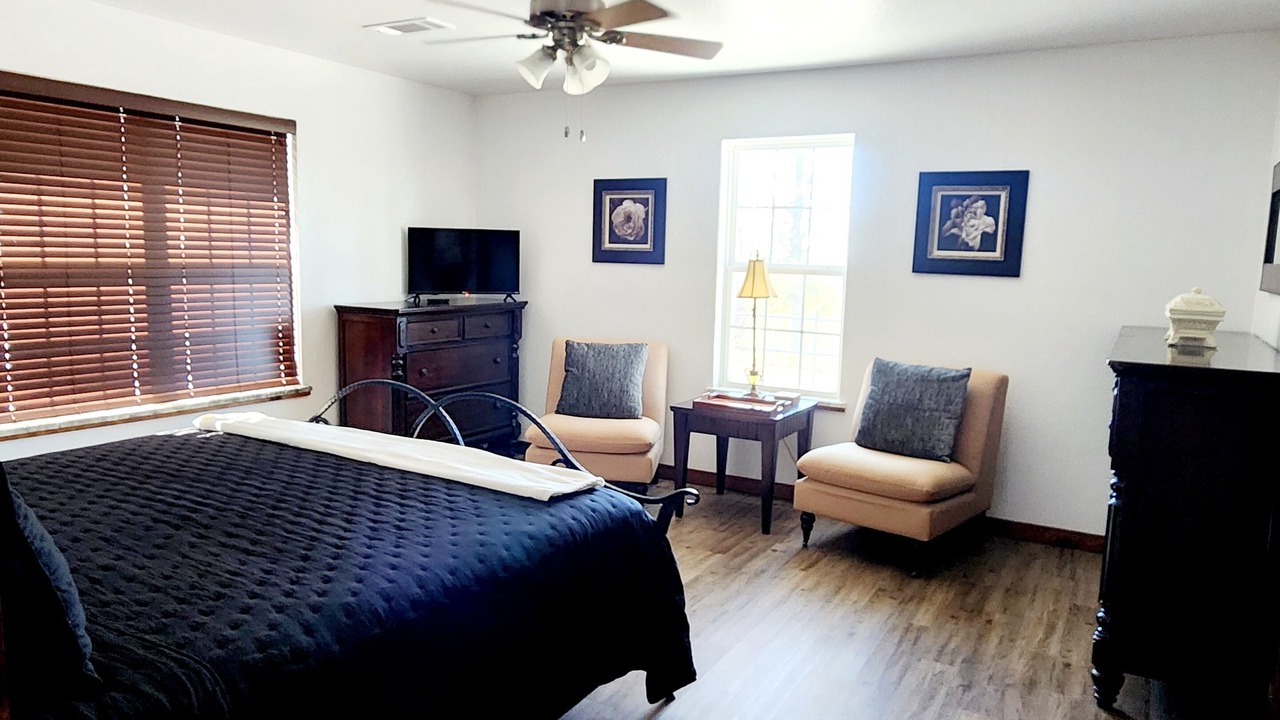 Photo of Bedroom in Mead