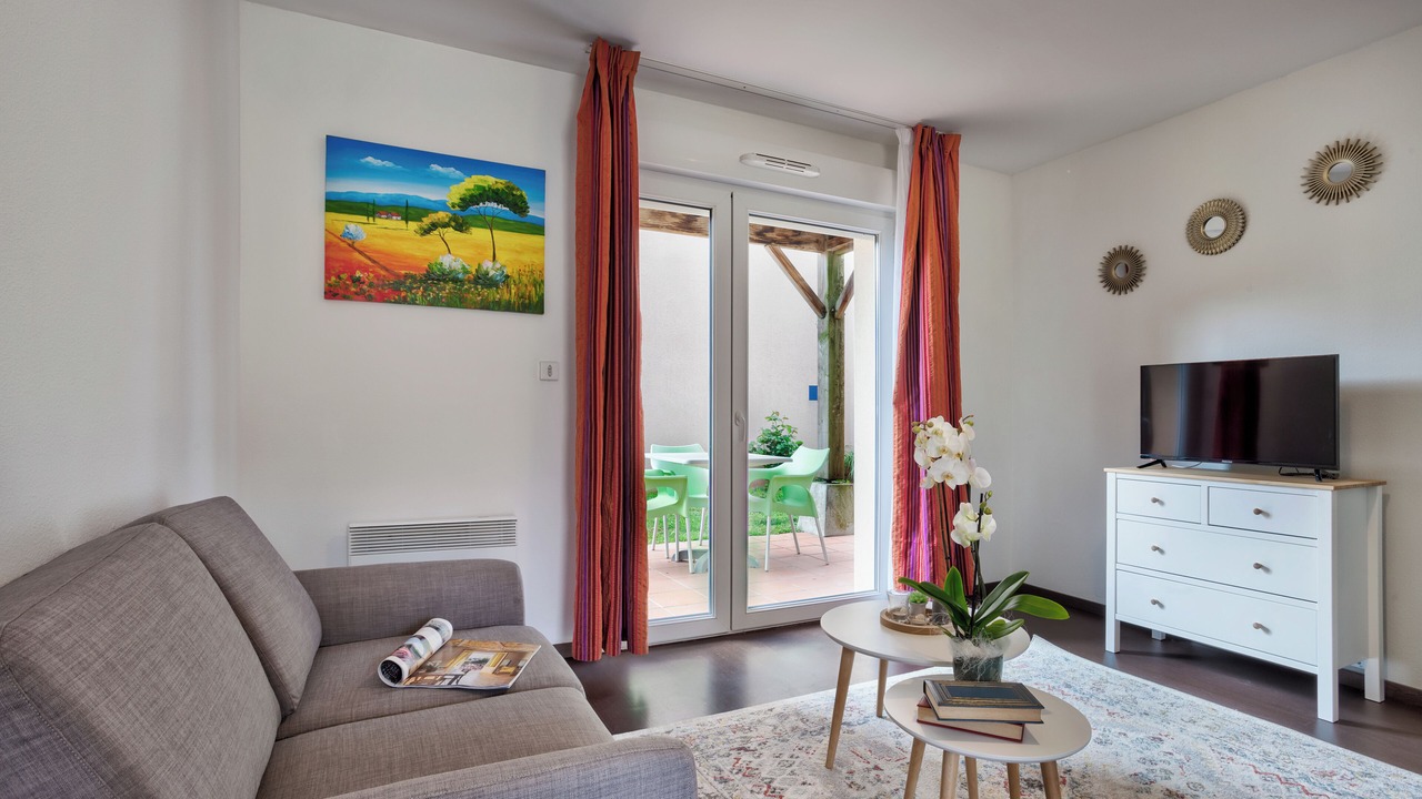 Photo of Bedroom in Negrepelisse