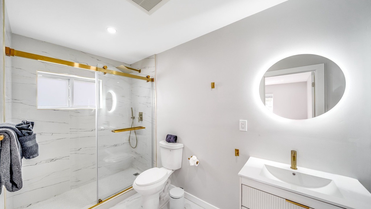 Photo of Bathroom in Dania Beach