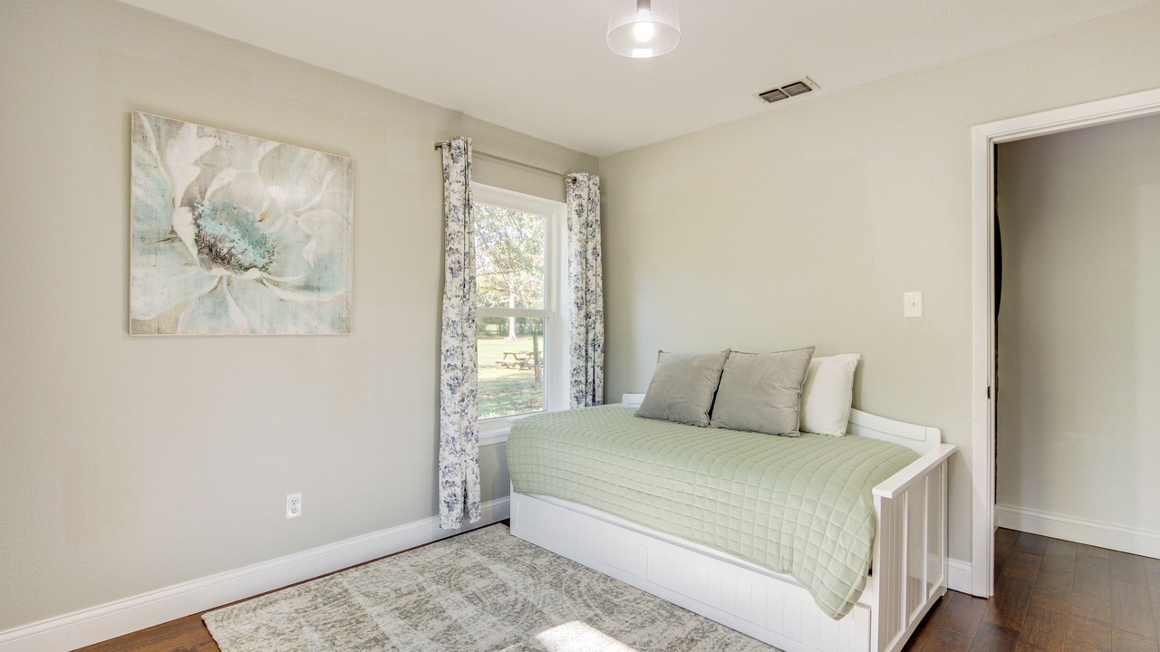 Photo of Bedroom in Tyler