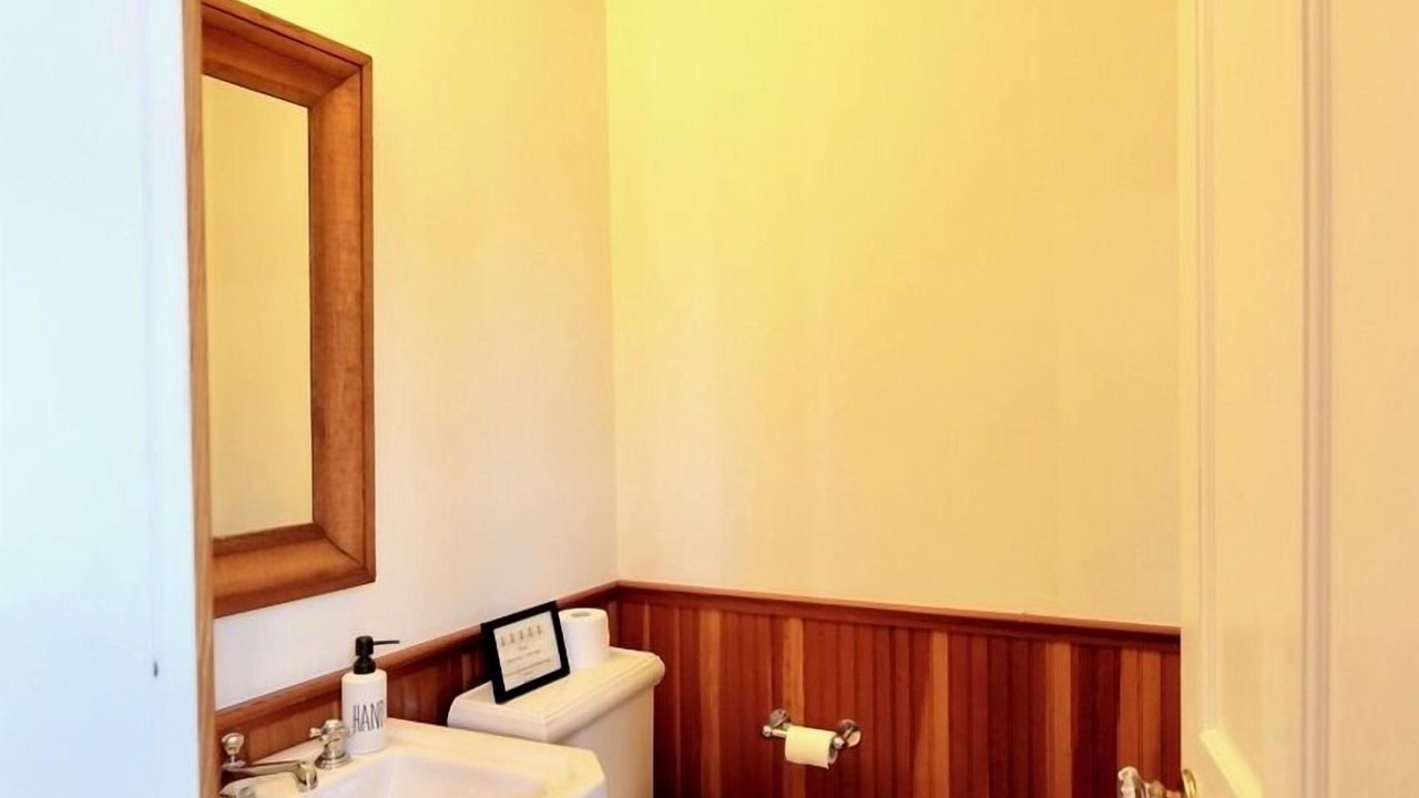 Photo of Bathroom in East Boothbay