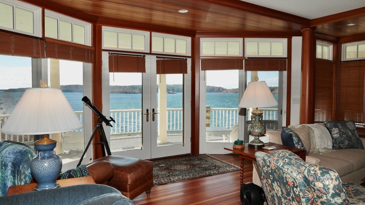 Photo of Livingroom in East Boothbay