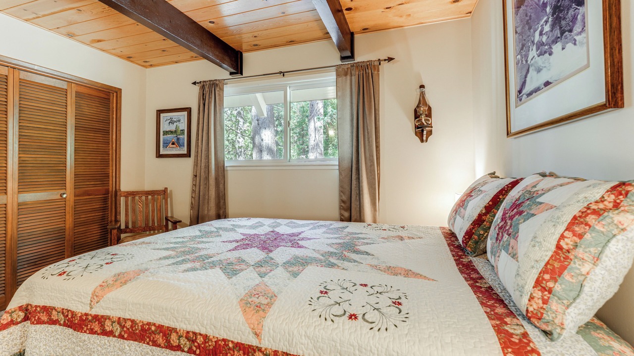 Photo of Bedroom in Arnold