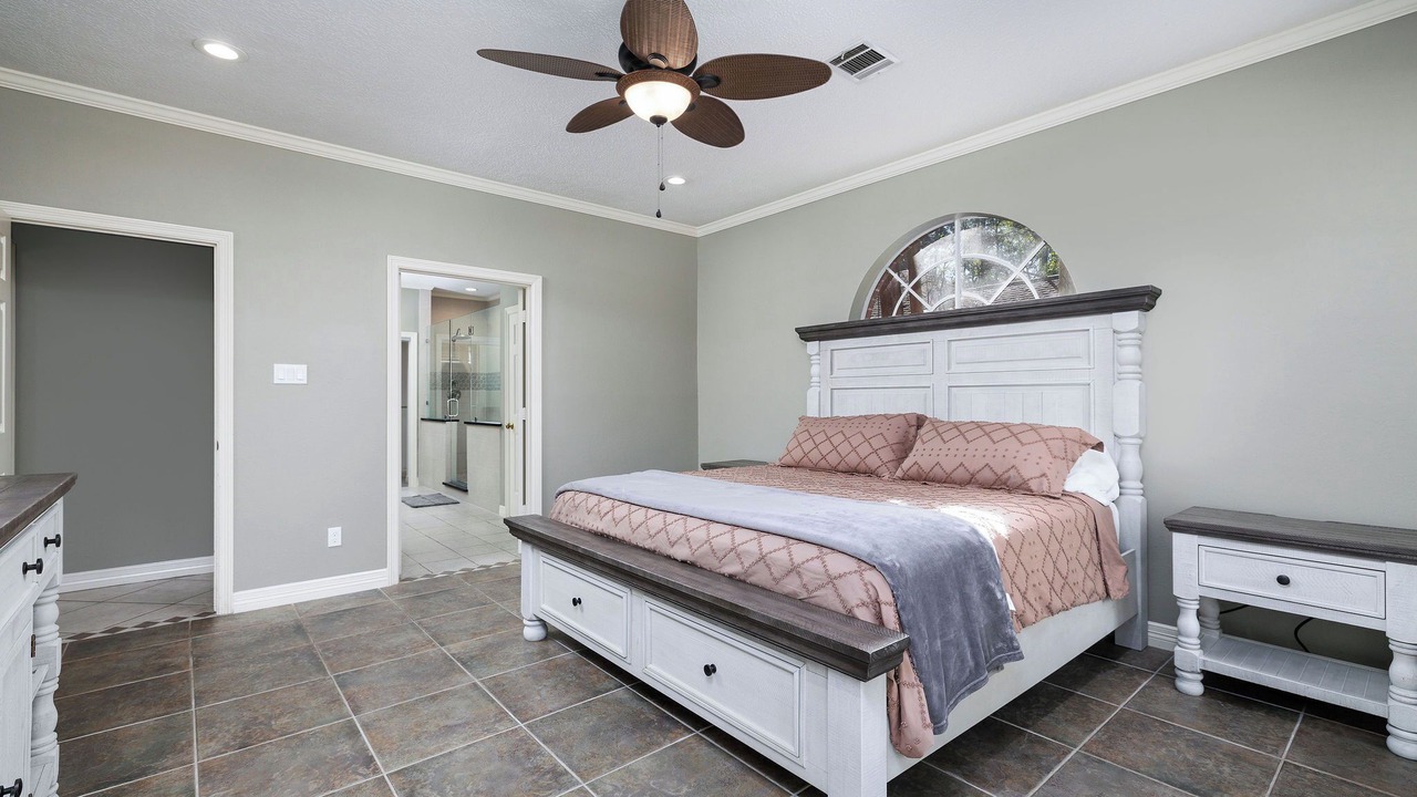 Photo of Bedroom in Panther Creek