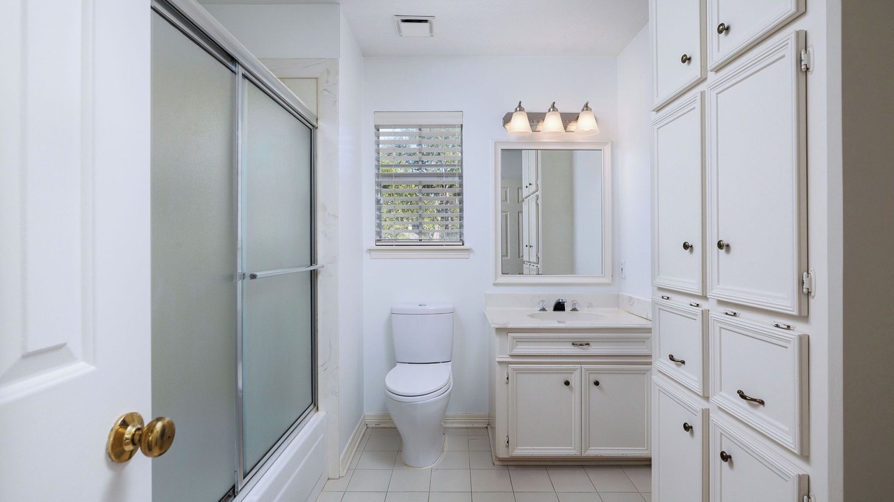 Photo of Bathroom in Panther Creek
