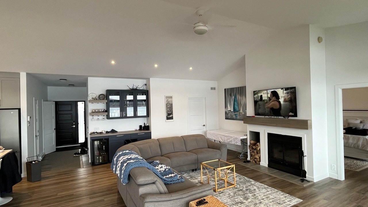 Photo of Livingroom in Lac-Sergent