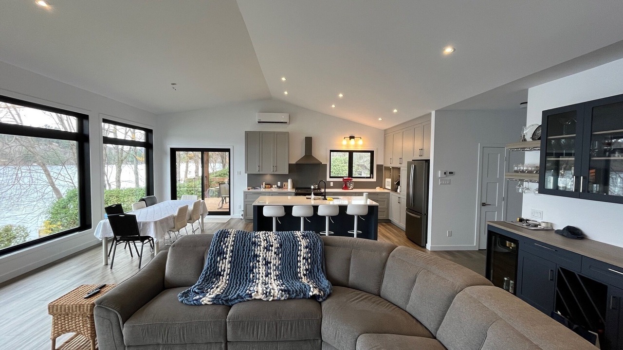 Photo of Livingroom in Lac-Sergent