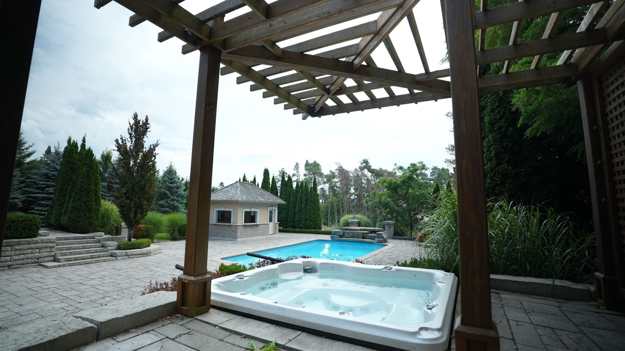 Photo of Patio Balcony in Richmond Hill