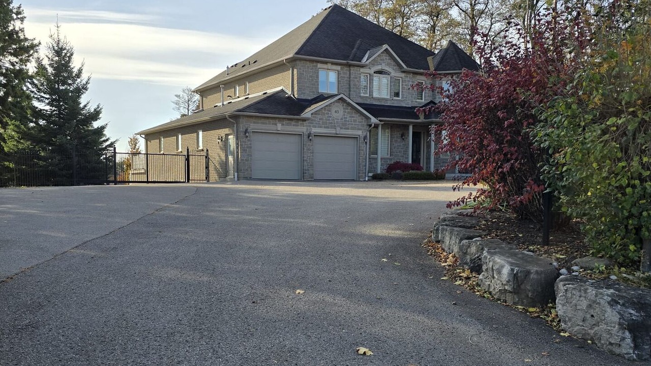 Photo of Outdoor in Richmond Hill