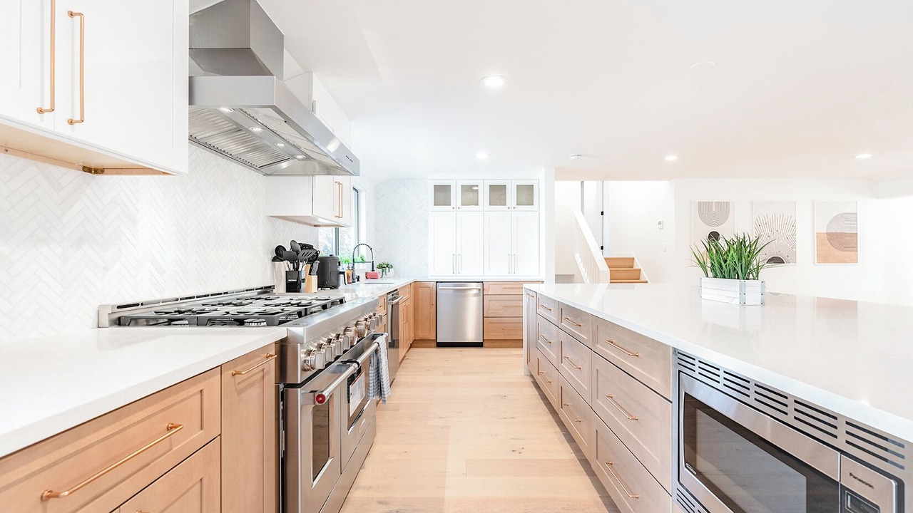 Photo of Kitchen in Northeast Bellevue