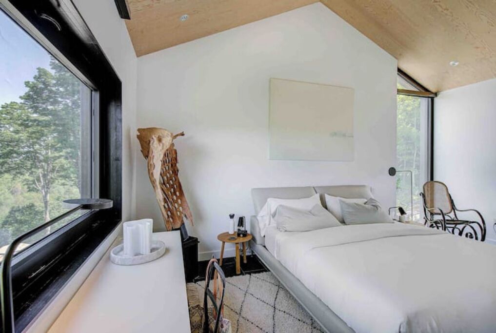 Photo of Bedroom in Bolton-Est