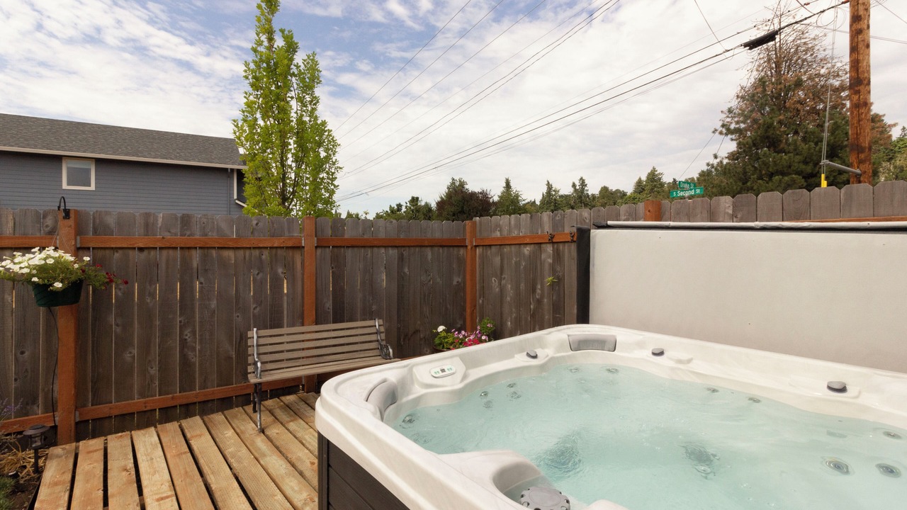 Photo of Others in Silverton