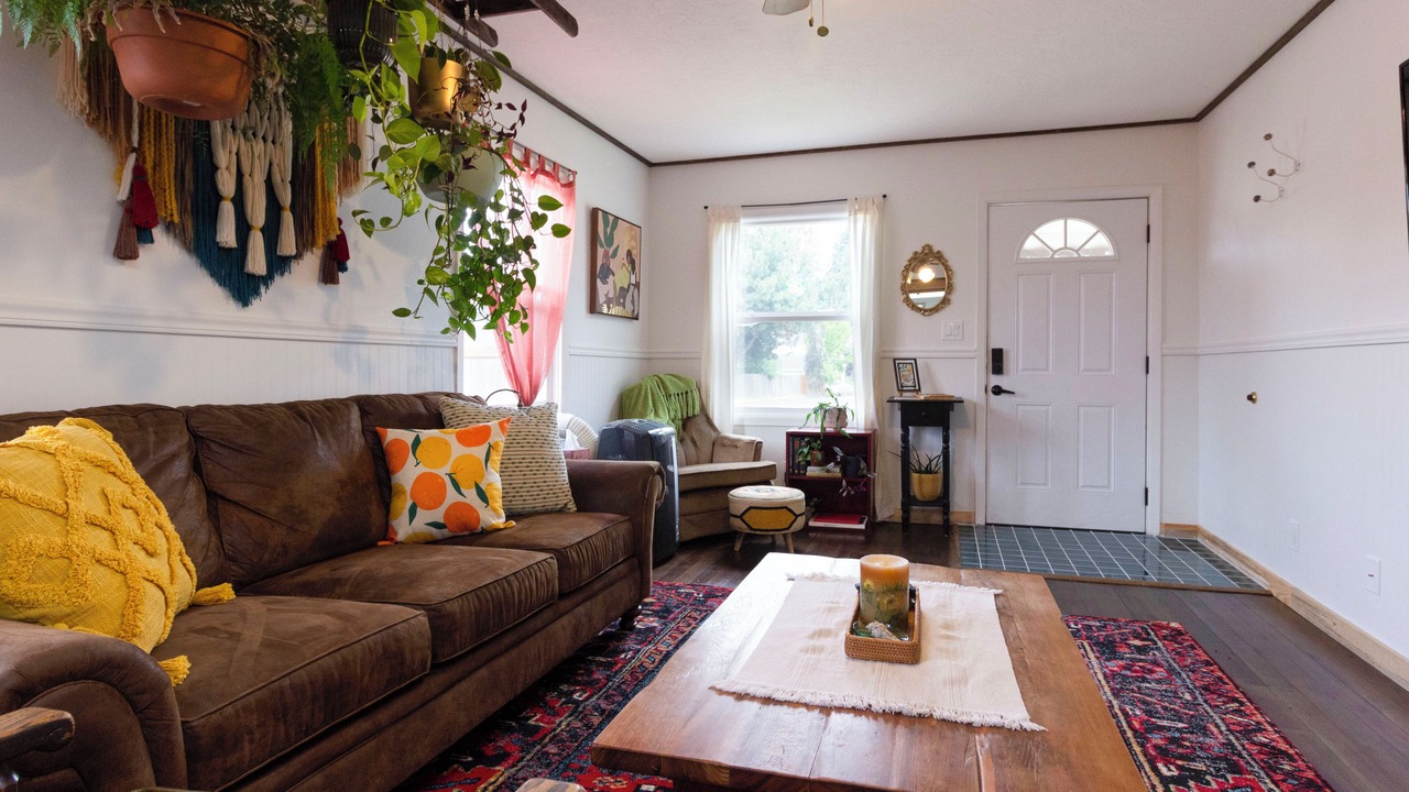 Photo of Others in Silverton