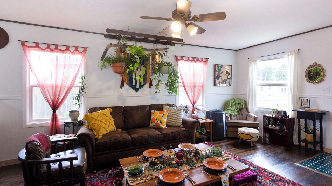 Photo of Others in Silverton