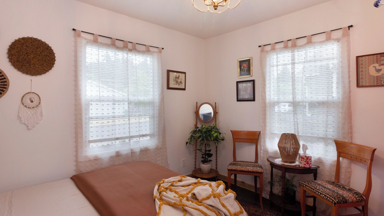 Photo of Others in Silverton