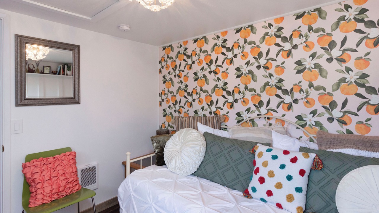 Photo of Others in Silverton