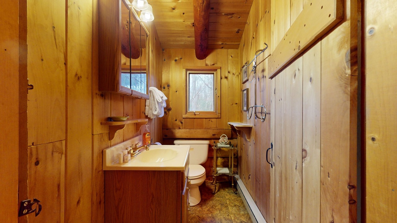 Photo of Bathroom in Wardsboro
