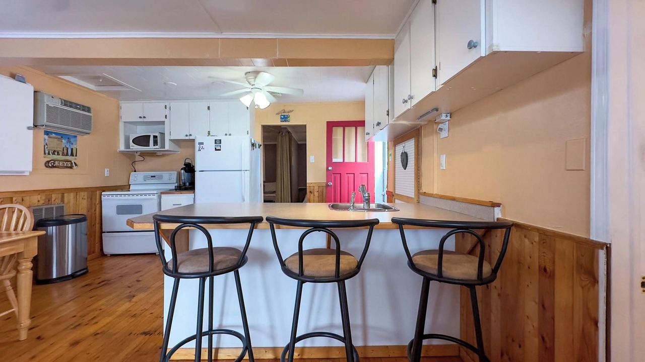 Photo of Kitchen in Grand Bend