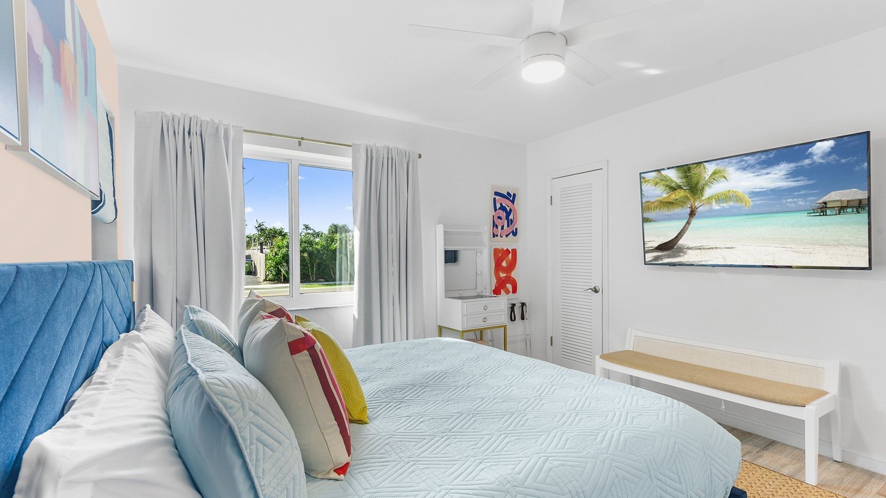Photo of Bedroom in Wilton Manors