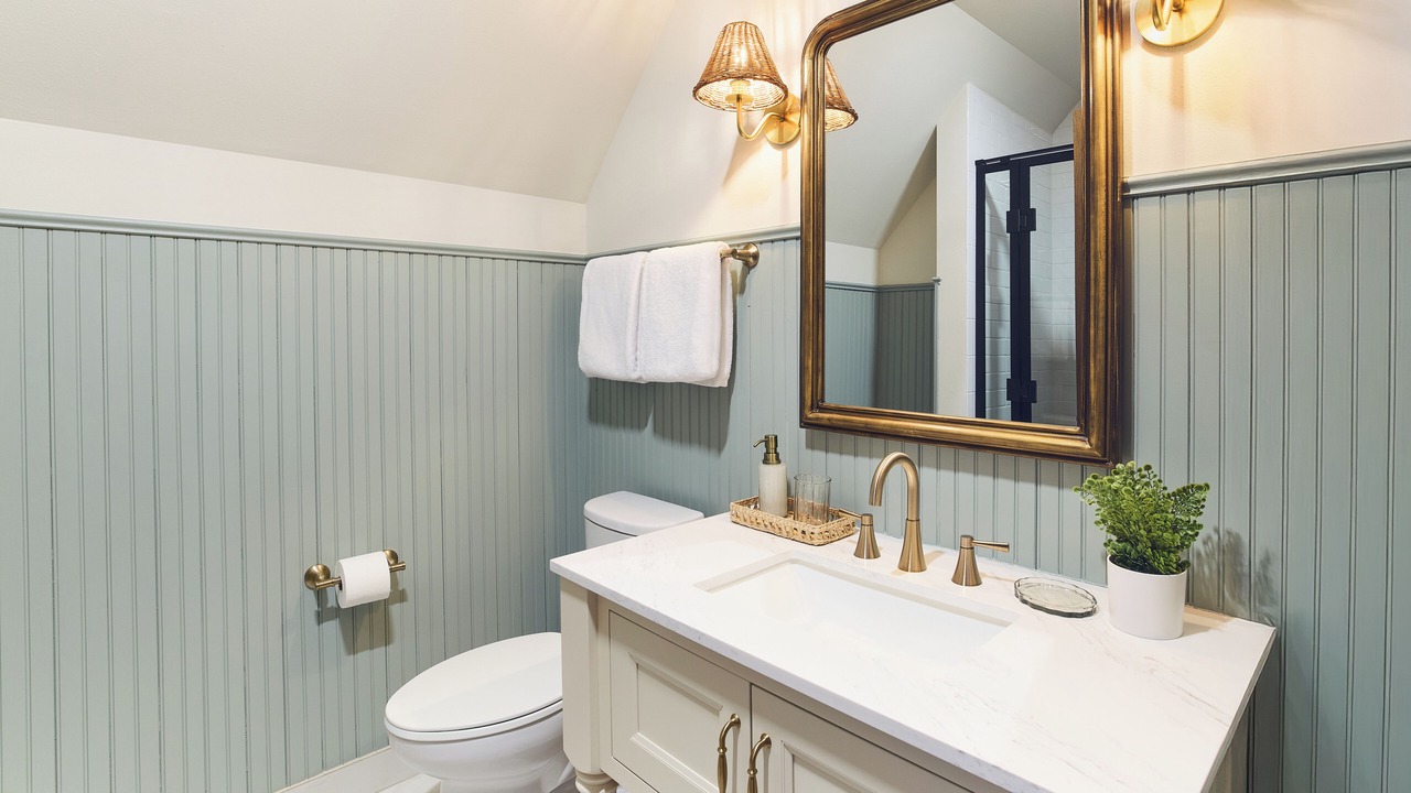 Photo of Bathroom in Tenney-Lapham