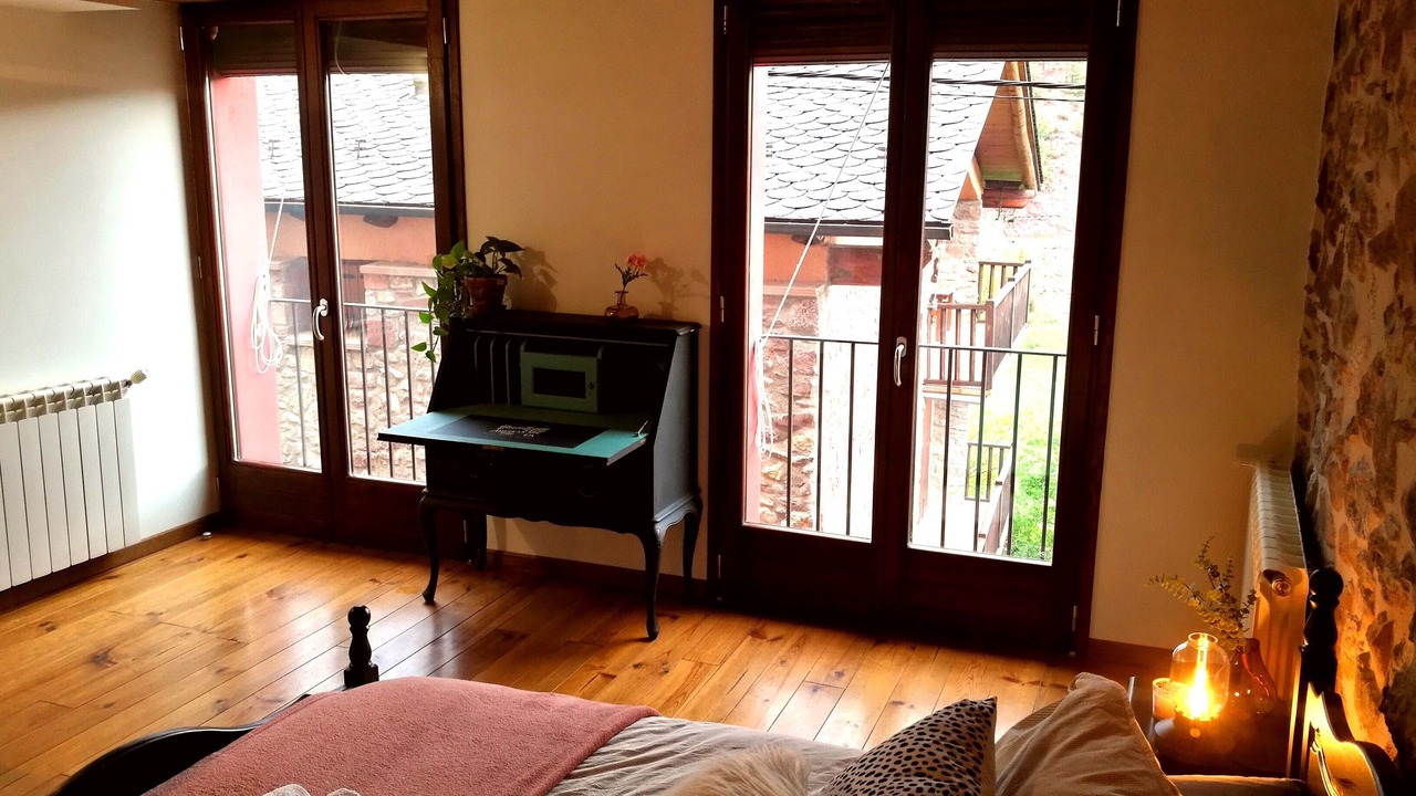 Photo of Bedroom in Noves de Segre