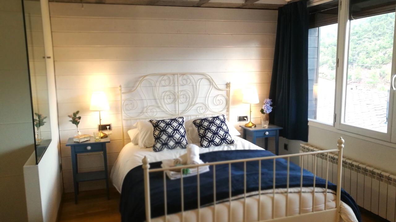 Photo of Bedroom in Noves de Segre