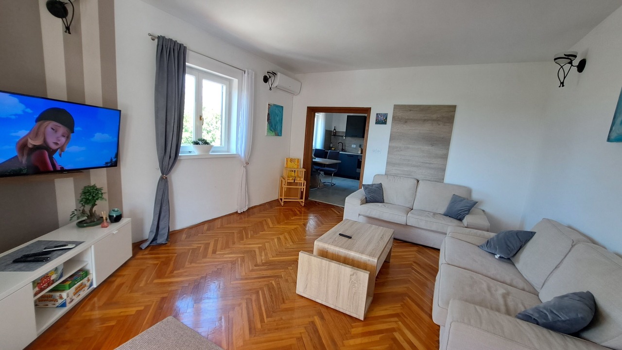 Photo of Livingroom in Omisalj