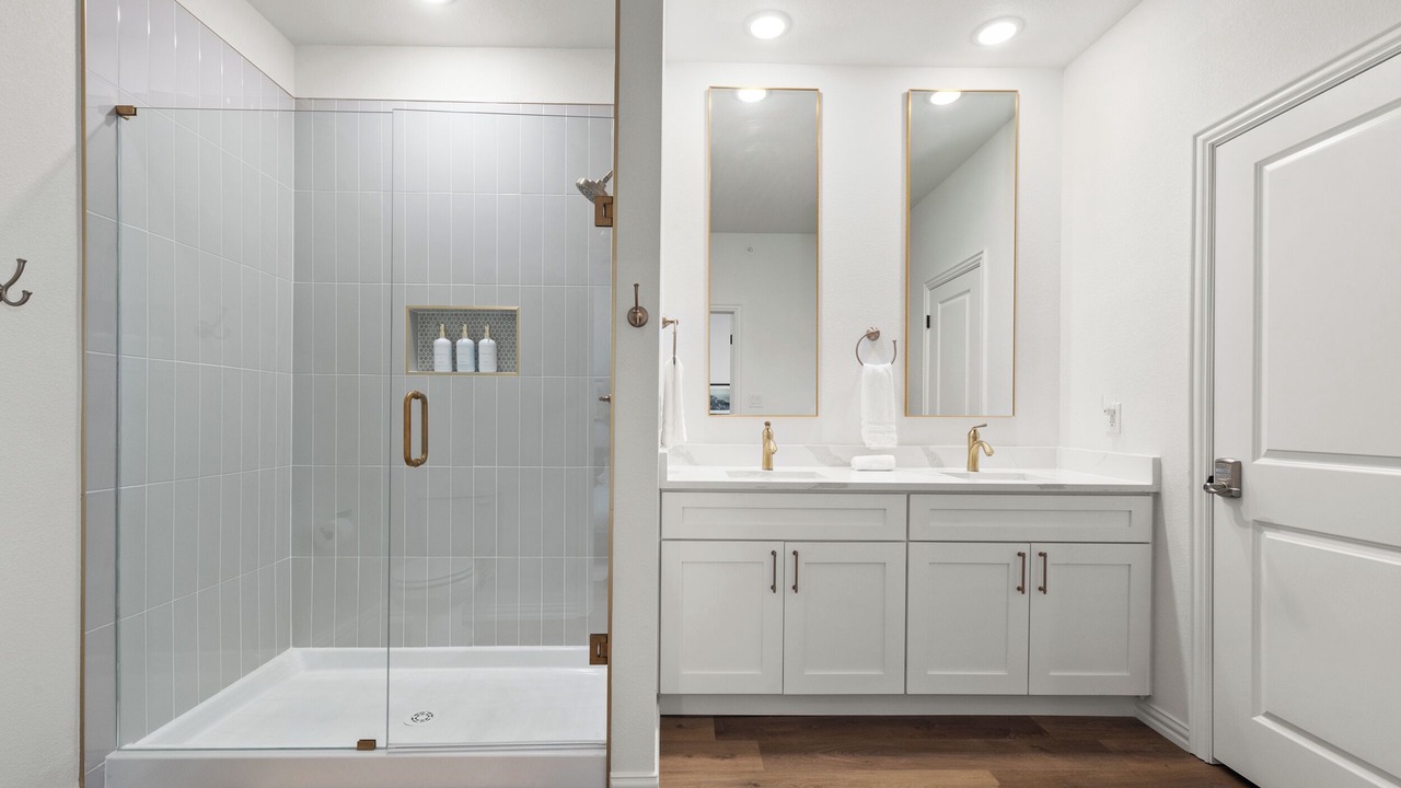 Photo of Bathroom in Arlington