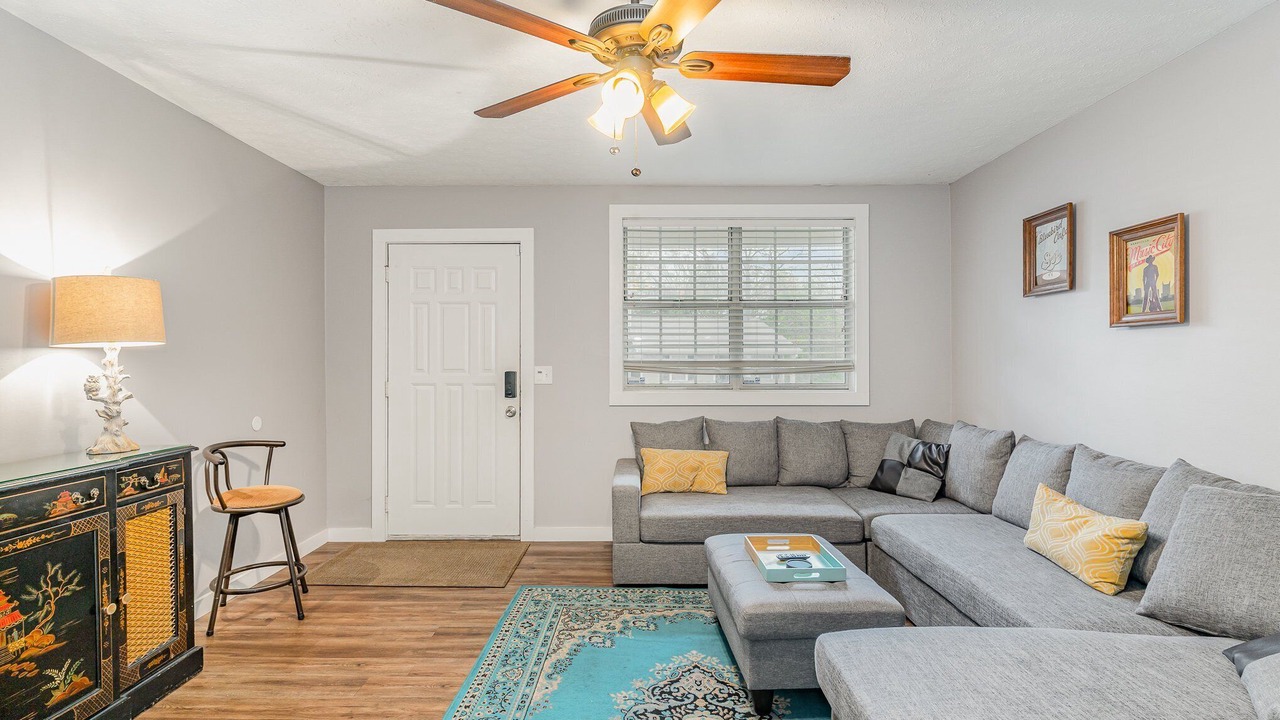 Photo of Livingroom in Nashville