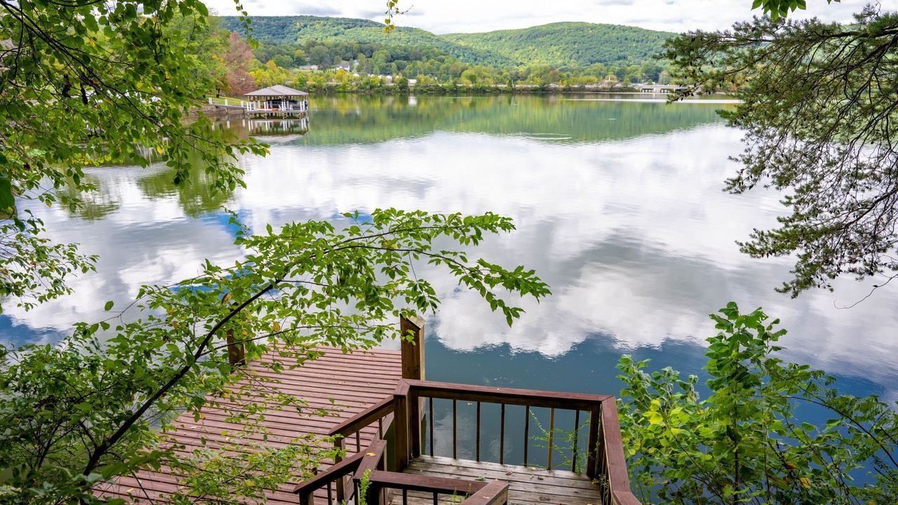 Photo of Others in Soddy-Daisy