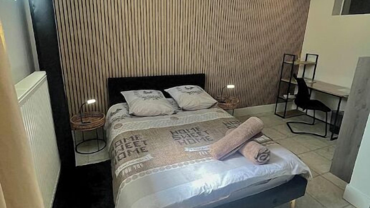 Photo of Bedroom in Gare