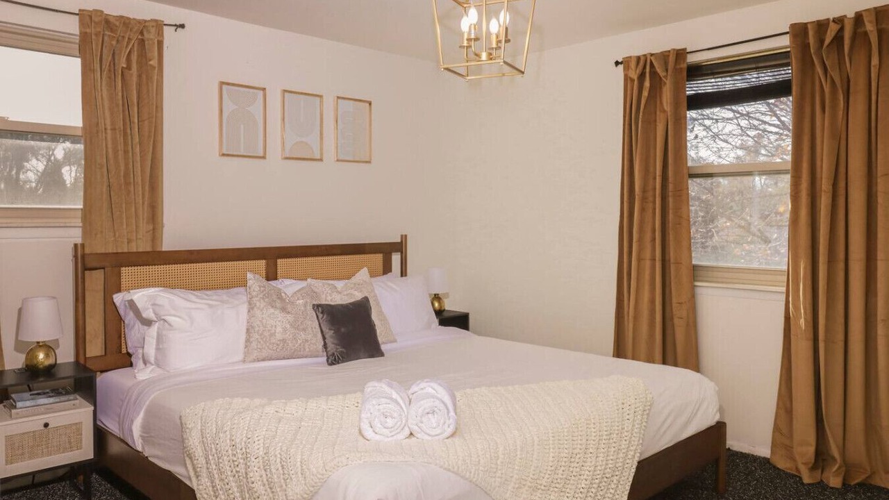 Photo of Bedroom in Ann Arbor