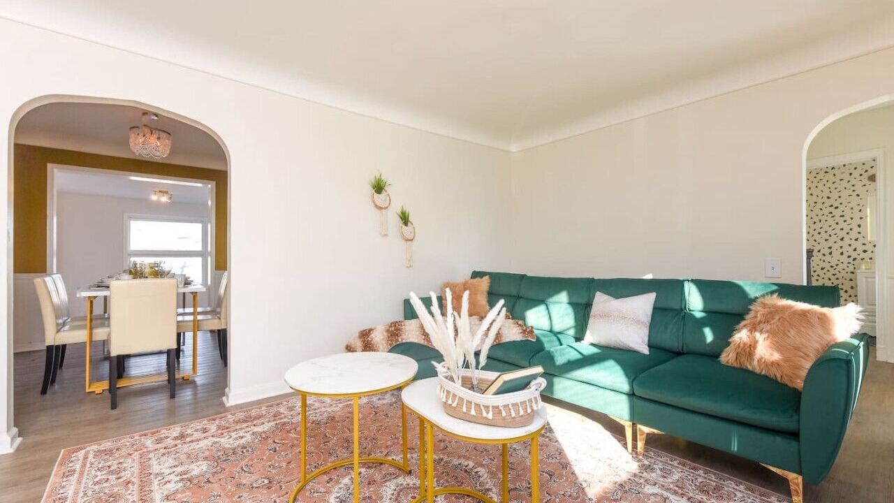 Photo of Livingroom in Ann Arbor