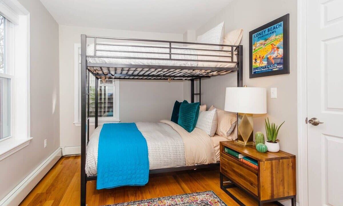 Photo of Others in Dorchester