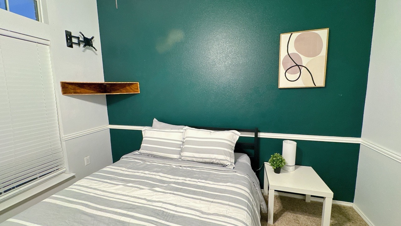 Photo of Bedroom in South Arlington
