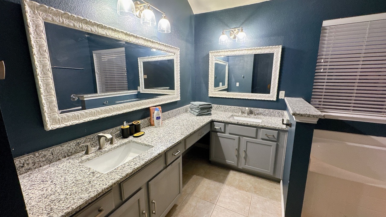 Photo of Bathroom in South Arlington