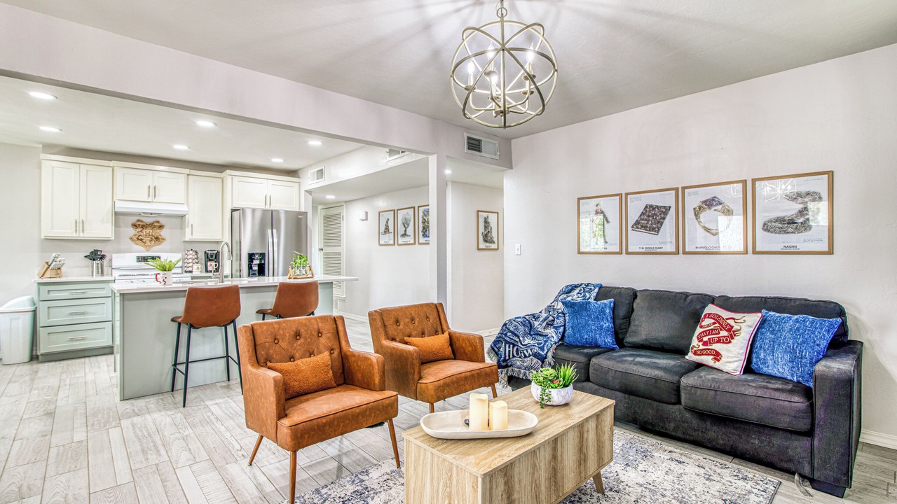Photo of Livingroom in Biggs Field