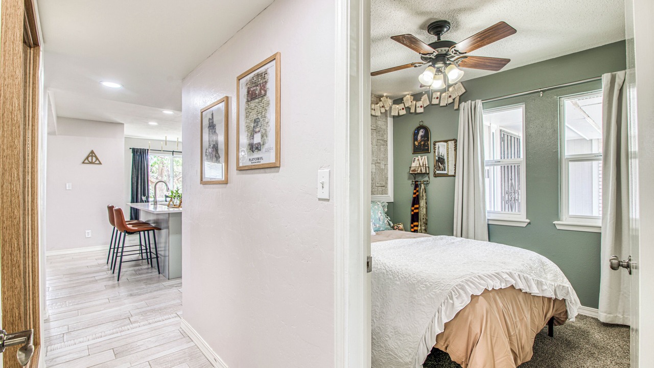 Photo of Bedroom in Biggs Field
