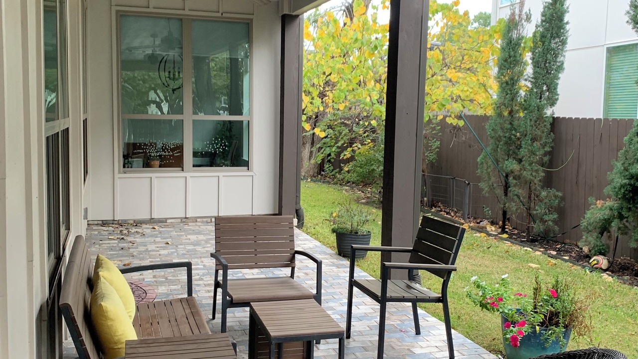 Photo of Patio Balcony in Fort Worth
