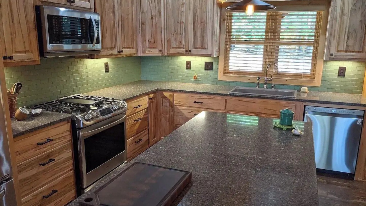 Photo of Kitchen in Hidden Lake