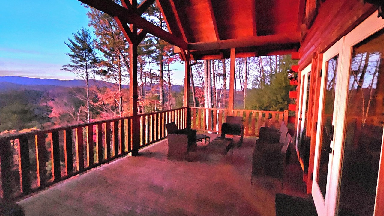 Photo of Patio Balcony in Hidden Lake