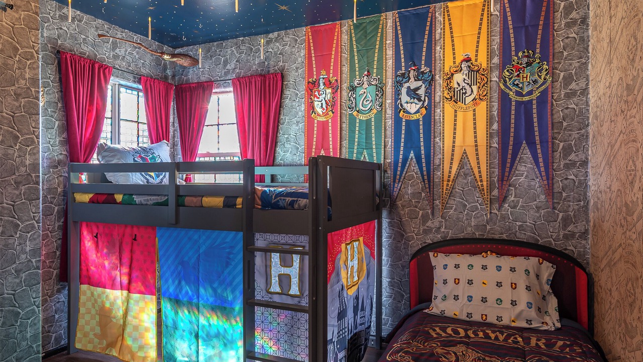 Photo of Bedroom in Burbank