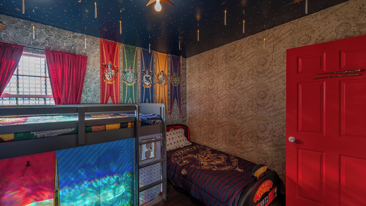Photo of Bedroom in Burbank