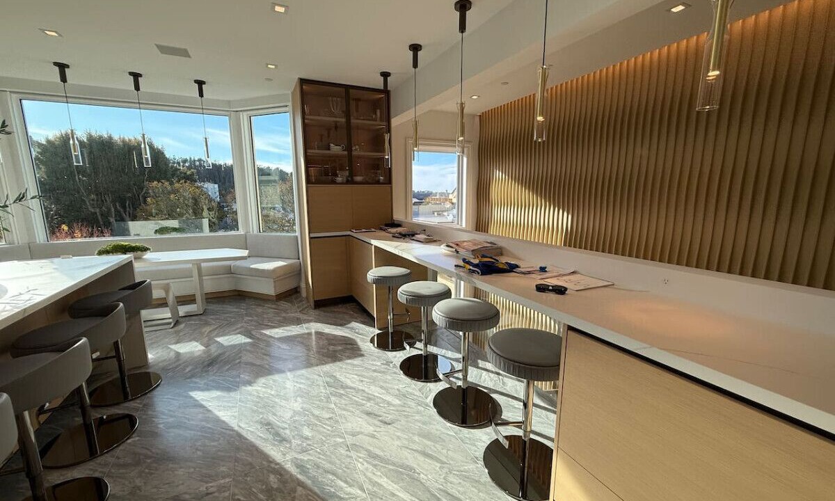 Photo of Others in Pacific Heights