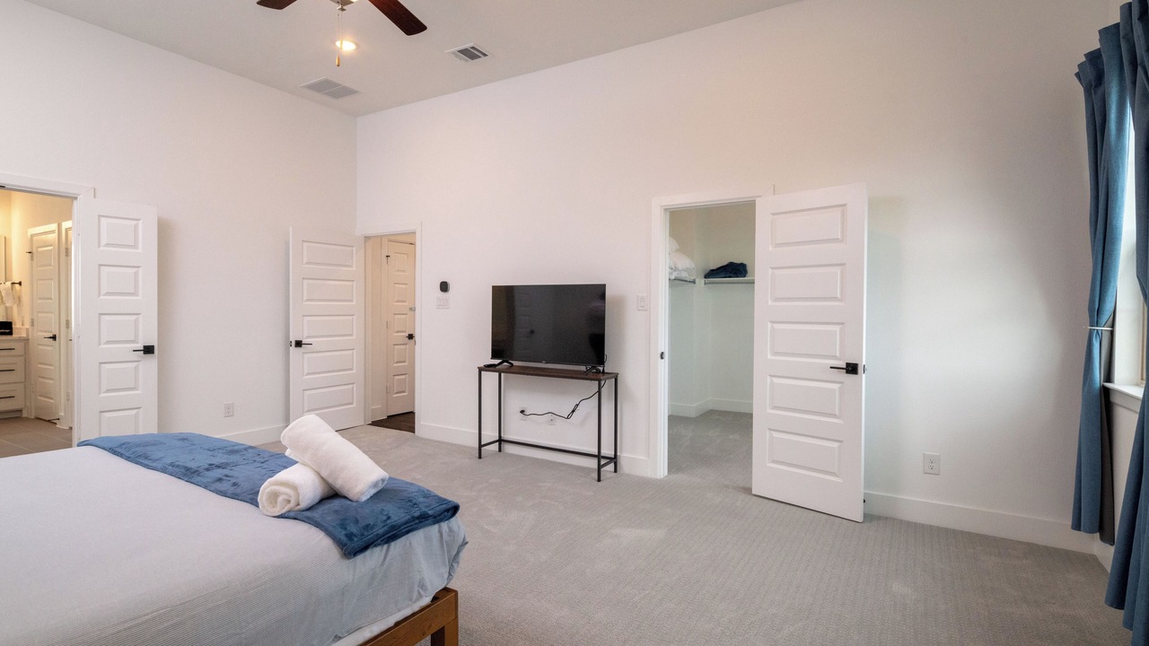 Photo of Bedroom in Rowlett