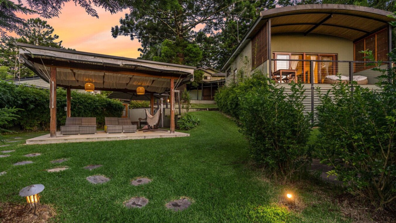 Photo of Patio Balcony in Skinners Shoot