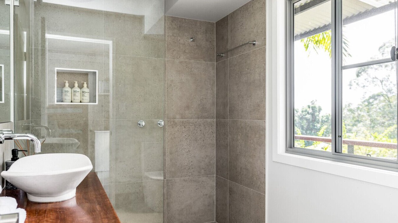 Photo of Bathroom in Skinners Shoot